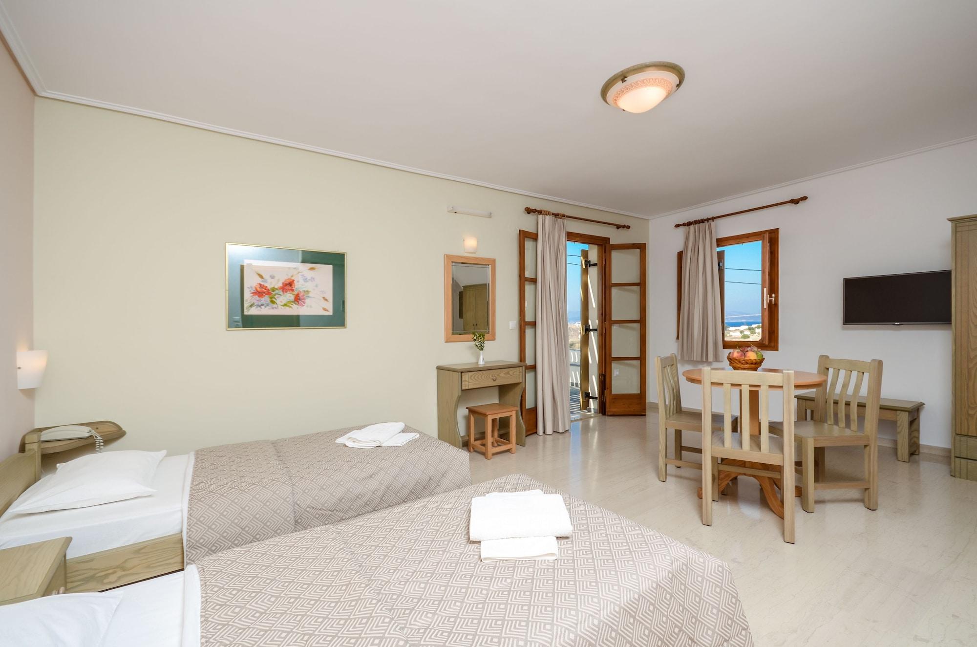 Proteas Hotel & Suites Ájosz Prokópiosz Kültér fotó